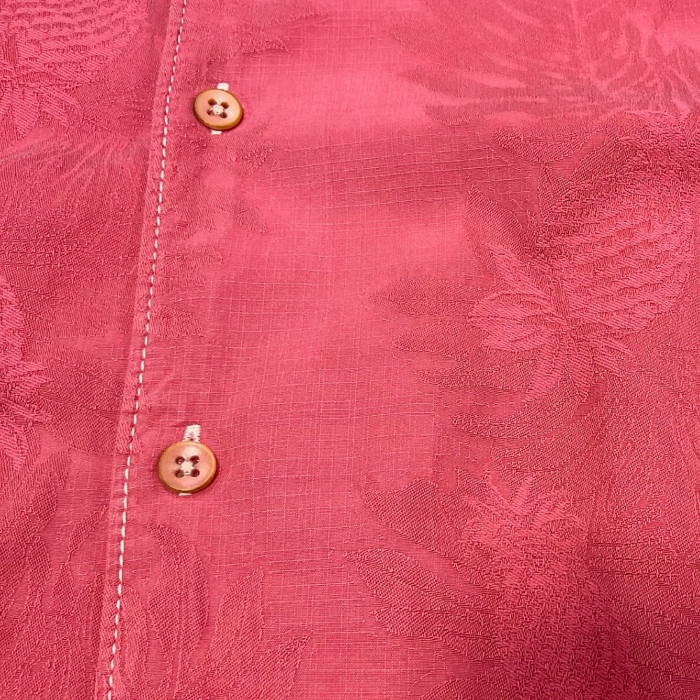 Tommy Bahama Mens Jacquard 60% Silk Camp Shirt XL Red Pineapple Contrast Stitch - Picture 4 of 10